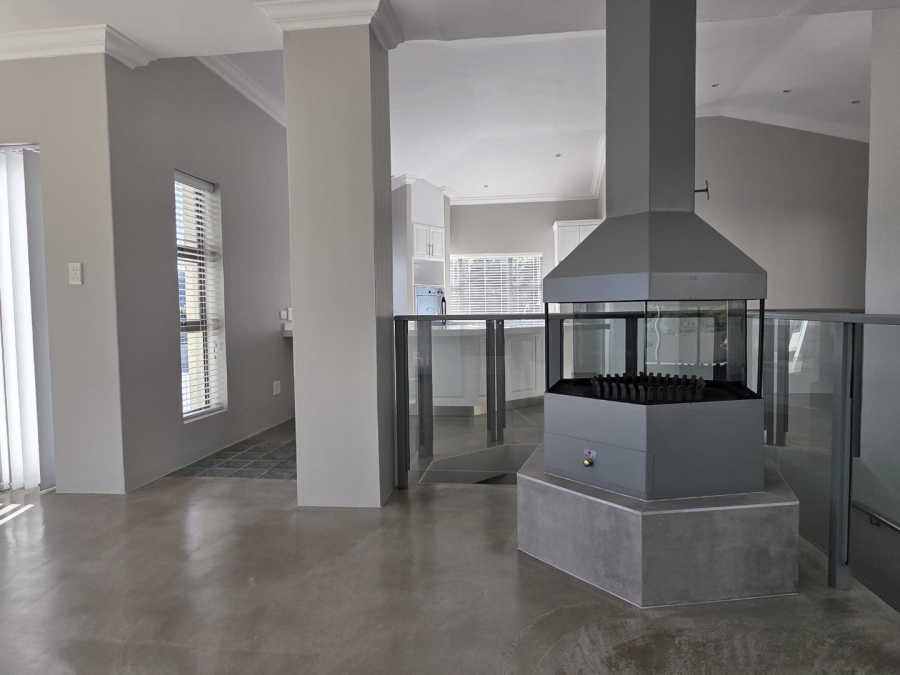 3 Bedroom Property for Sale in Wilderness Central Western Cape